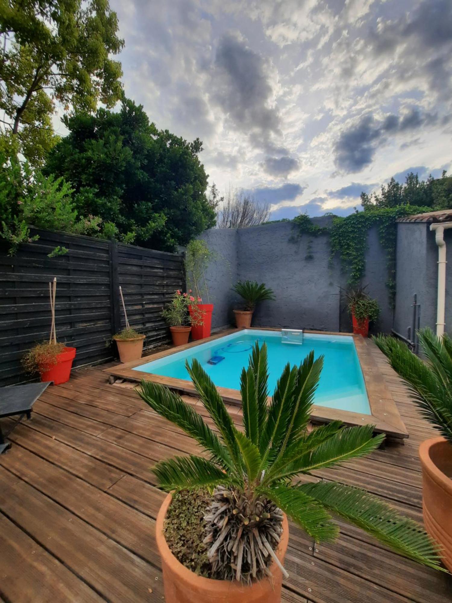 Maison Independante Avec Piscine Privative Pres De La Mer La Garde  Luaran gambar